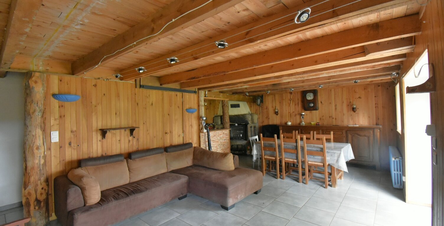 Maison à louer 5 pièces SAINT JEAN ROURE (07) — photo 1