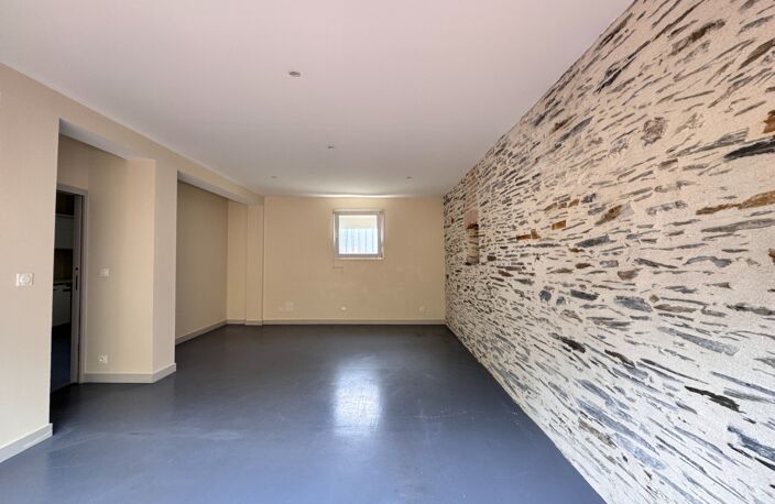 ANGERS SECTEUR GARE – LÉTANDUÈRE – MAISON 150 M² – TERRASSES – GARAGE – FORT POTENTIEL — photo 5