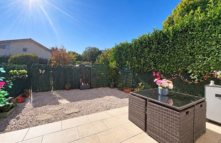 A VENDRE - Appartement Duplex T3 en rez-de-jardin - GEX — photo 2