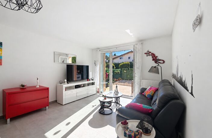 A VENDRE - Appartement Duplex T3 en rez-de-jardin - GEX — photo 3