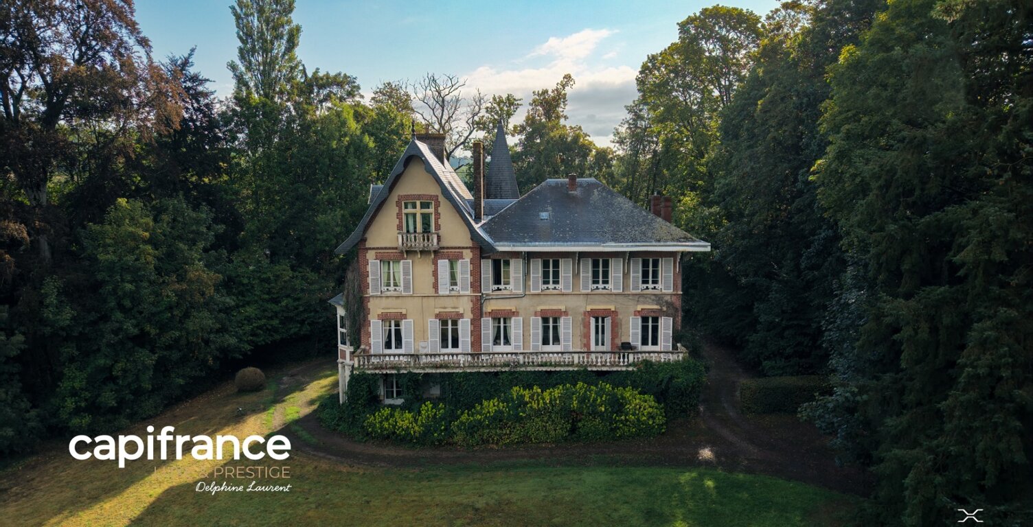 Propriete à vendre à  CRESSEVEUILLE (14) comprenant un château, un manoir, un pressoir — photo 1