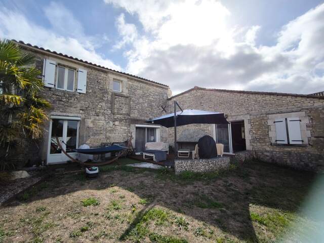 Maison Familiale à vendre 6 pièces MERIGNAC (16) — photo du bien