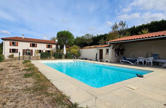 Maison à vendre 6 pièces avec Piscine et 17 919 m² de terrain COTTANCE (42) — photo 2