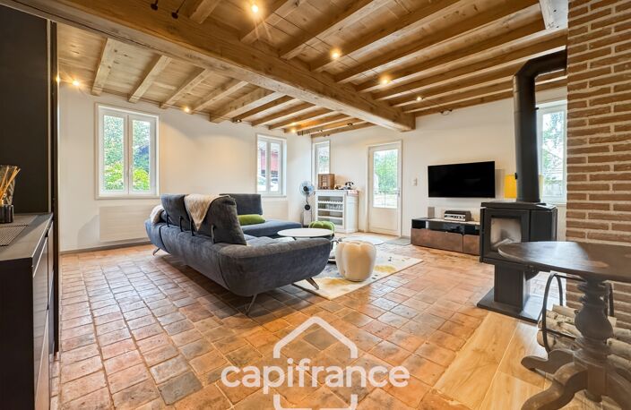 EXCLUSIVITÉ – Magnifique maison bressane de prestige entièrement rénovée – 214 m² – Terrain de 2 600 m² — photo 4