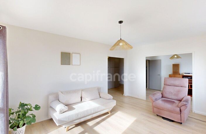 Appartement T4 rénové en 2026 – 89,12 m² – 6ᵉ étage – Vue remarquable sur Lyon — photo 2