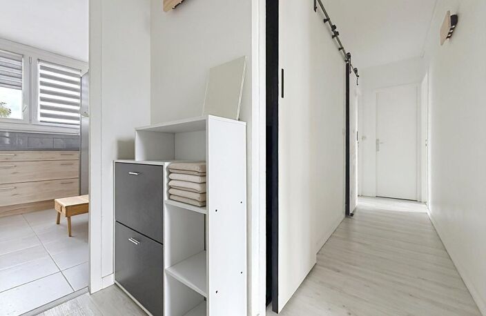 Appartement À Vendre — photo 3