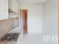 Avenue Camus, appartement avec double garage — photo 4