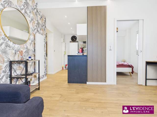 Appartement T3 proche commerce — photo du bien