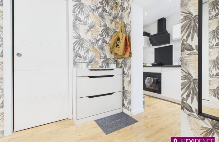 Appartement T3 proche commerce — photo 2