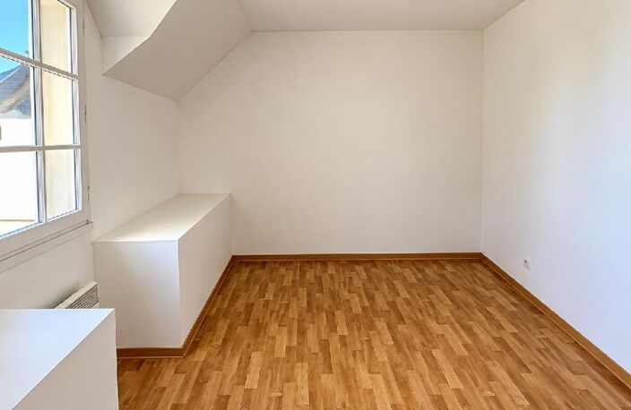 Hyper centre, appartement T3 duplex de 58 m² — photo 3