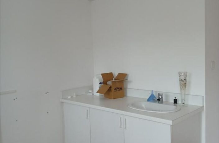 BUREAU climatisé parking Cabinet Médical RIOM — photo 4