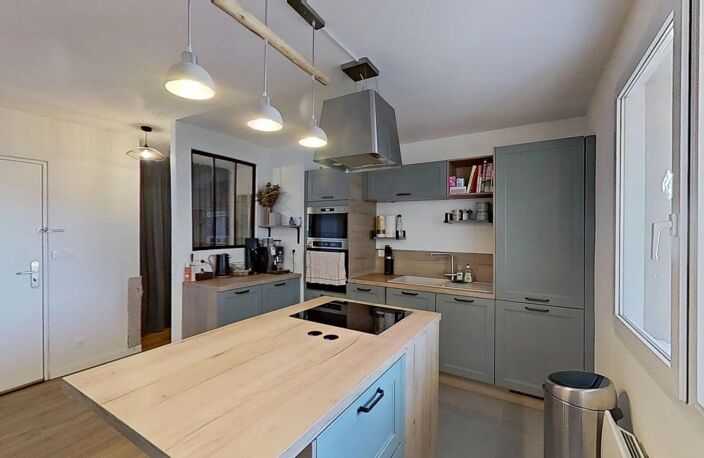 50 Cours Emile Zola VILLEURBANNE 69100 - T3 Non meublé - 1190 €CC — photo 3