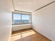 Appartement familial 5 pièces au 40ᵉ étage avec vue panoramique sur Paris — photo 3