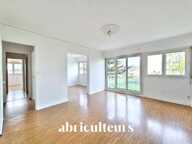 Appartement 5 pièces de 84 m² avec cave et place de parking – Cognac (16100) — photo 2
