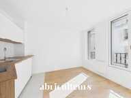 Charmant Appartement T2 rénové avec prestations de qualité dans le 18ème arrondissement — photo 2