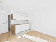 Charmant Appartement T2 rénové avec prestations de qualité dans le 18ème arrondissement — photo 3