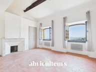 Lumineux appartement de 54 m² habitables en vente dans le centre historique de Grasse (06130) — photo 2