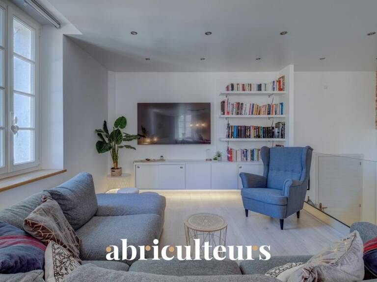 Spacieux appartement traversant de 103,72 m² en vente à Montauroux (83440) — photo 1