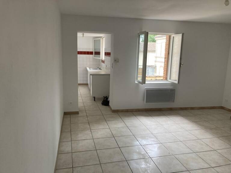 APPARTEMENT T4 NEGREPELISSE — photo 1