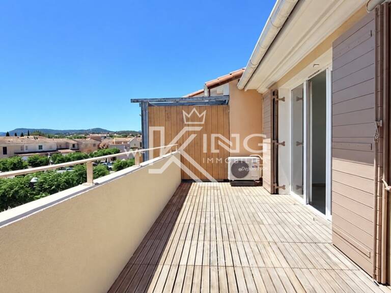 COGOLIN – DERNIER ÉTAGE – T2 AVEC GRANDE TERRASSE — photo 1