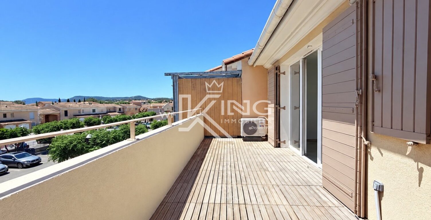 COGOLIN – DERNIER ÉTAGE – T2 AVEC GRANDE TERRASSE — photo 1