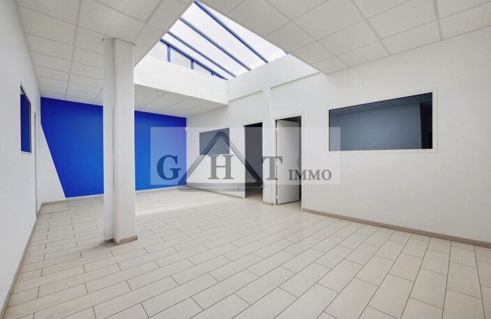 Local d'activités 560m2 à louer Montreuil — photo 4