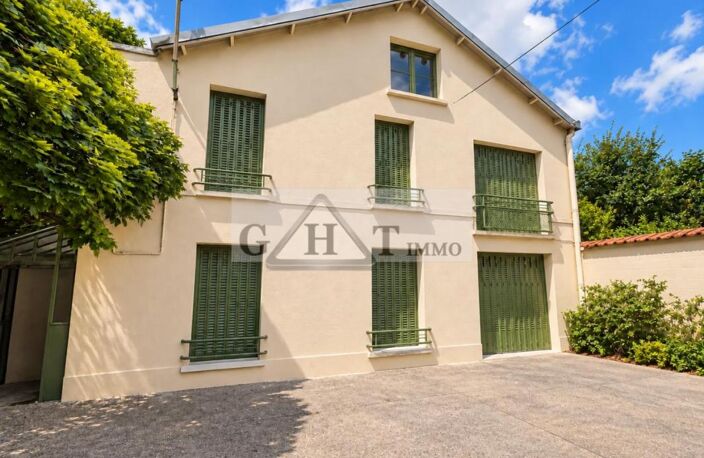 A louer 205m2 d'entrepôt et 150m2 d'habitation — photo 4