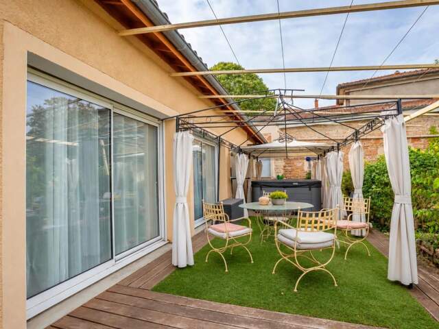 Maison de 7 pièces de 185 m² à Villefranche-sur-Saône - Bordelan — photo du bien