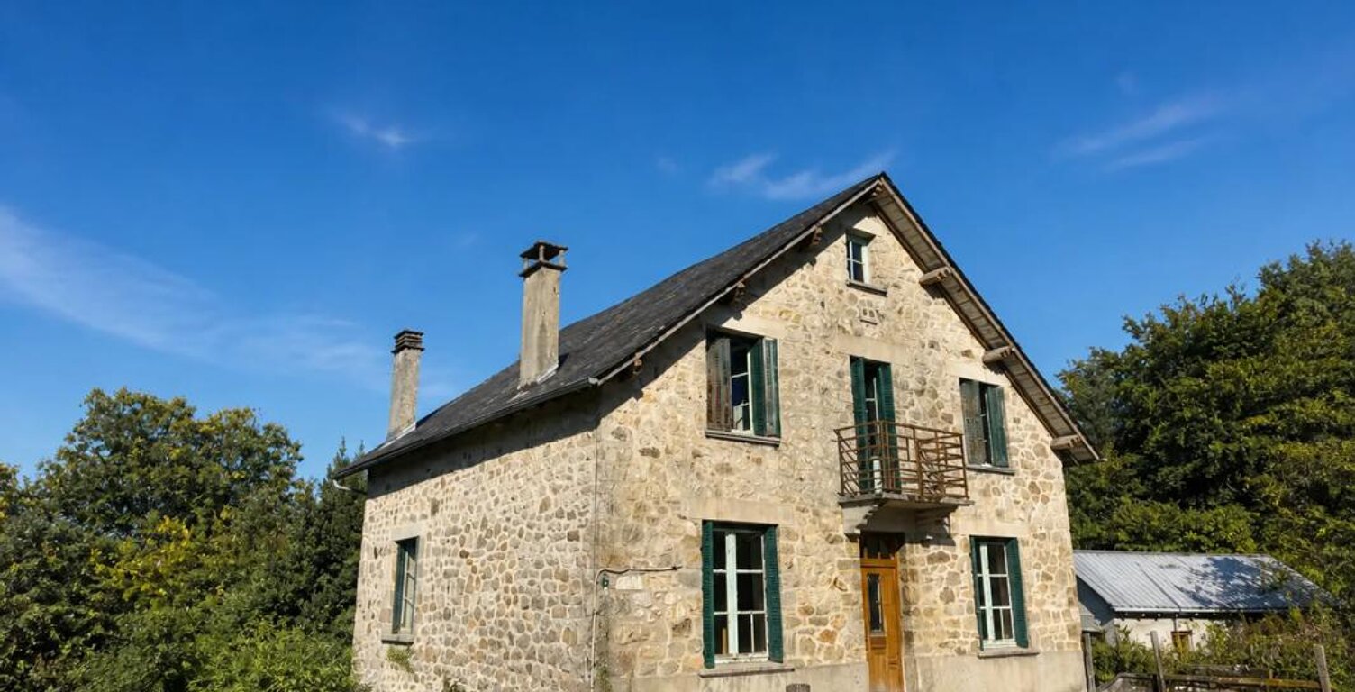 Maison de 9 pièces de 142 m² à Saint-Paul — photo 1