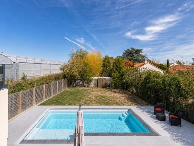 Maison 6 pièces, 155 m² à Nantes avec terrasses, garage, piscine — photo du bien