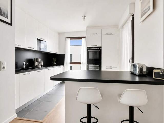 Appartement de 4 pièces de 84 m² à Gennevilliers — photo du bien