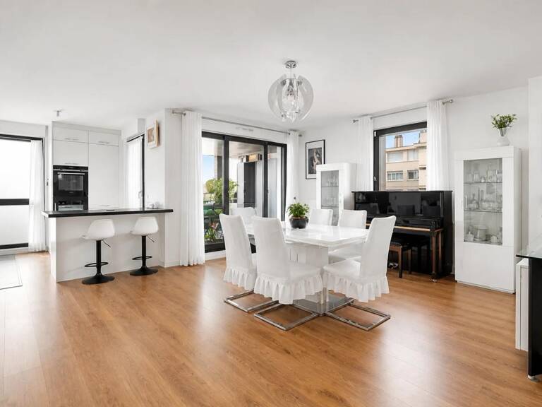 Appartement de 4 pièces de 84 m² à Gennevilliers — photo 1