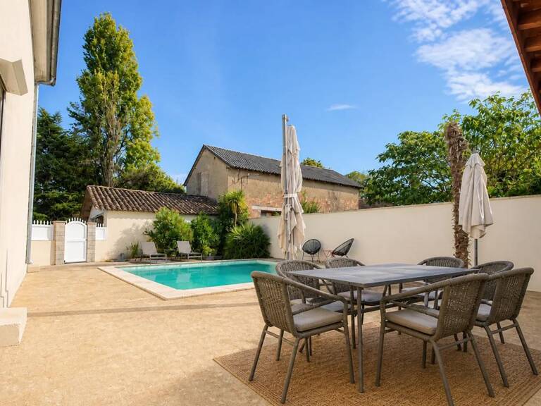 Maison de 8 pièces de 250 m² à Vicq-d'Auribat — photo 1