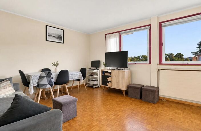 Appartement de 4 pièces de 75 m² à Saint-Germain-en-Laye — photo 2