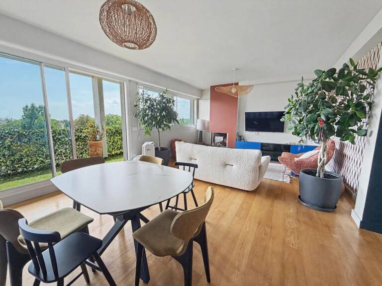 Appartement familial avec terrasse - Dernier étage –  Garches — photo 1