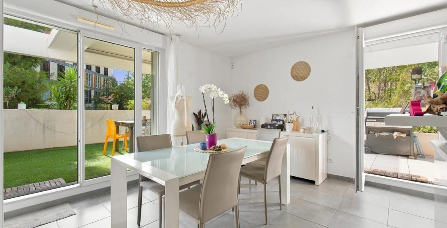Appartement 4 pièces de 82 m² situé à Marseille — photo 1