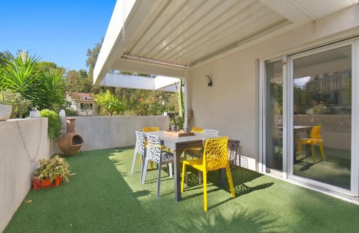 Appartement 4 pièces de 82 m² situé à Marseille — photo 2