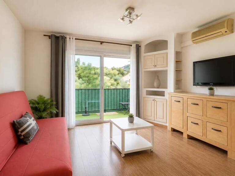 Cavalaire-sur-Mer - Appartement T2 42m2 avec balcon et parking — photo 1