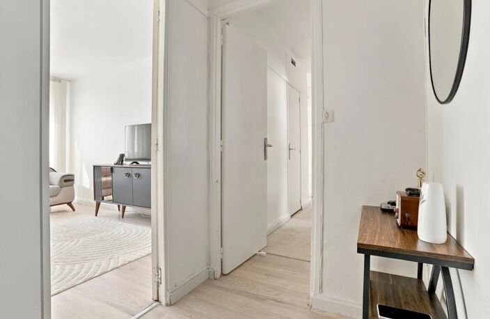 Appartement de 4 pièces de 79 m² à Mantes-la-Jolie — photo 3