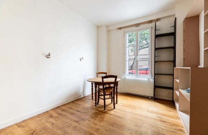 Appartement de 2 pièces de 28,3 m² à Paris 14ème — photo 2