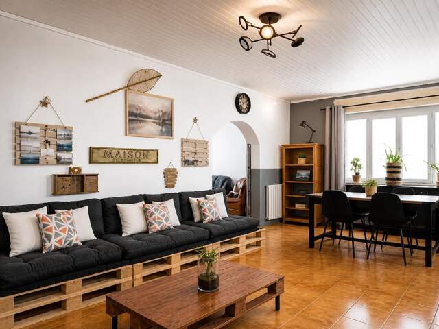 Appartement de 5 pièces de 123 m² à Pau — photo du bien