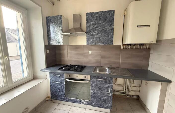 Maison de 8 pièces de 200 m² à Saint-Léger-des-Vignes — photo 3