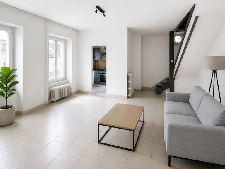 Maison de 8 pièces de 200 m² à Saint-Léger-des-Vignes — photo 1