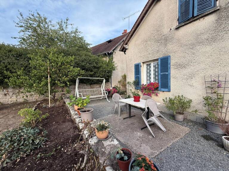 Maison de 8 pièces de 200 m² à Saint-Léger-des-Vignes — photo 1