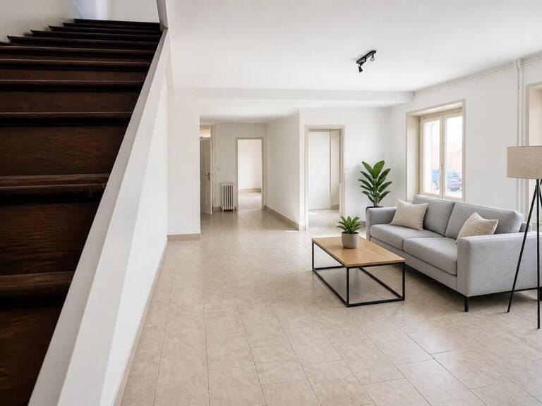 Maison de 8 pièces de 200 m² à Saint-Léger-des-Vignes — photo 1