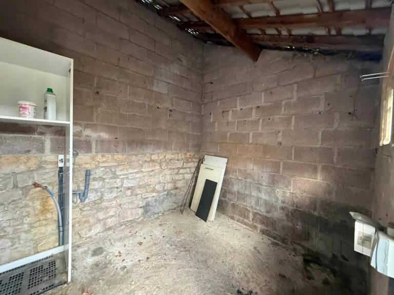 Maison de 8 pièces de 200 m² à Saint-Léger-des-Vignes — photo 1