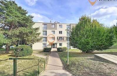 DOMONT - Appartement 3 pièces avec cave et parking ! — photo du bien
