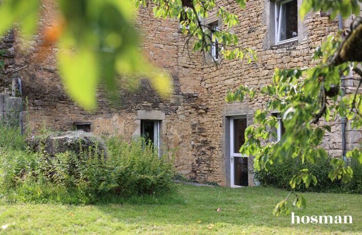 Maison en pierre 7 pièces de 301m² avec 12 ares - Montferrand-le-Château — photo 2