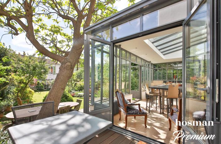 Colombes – Centre / Gare | Propriété de charme avec jardin et dépendance — photo 2