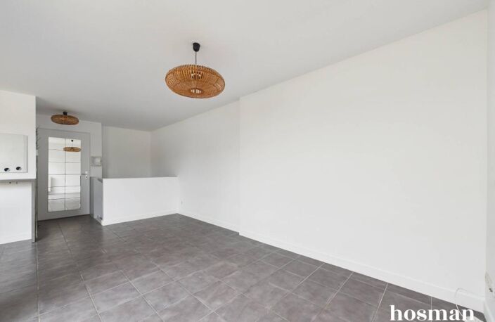 Appartement lumineux de 5 pièces 100m2 - Terrasse et parking - Cours Du Médoc, Bordeaux — photo 3
